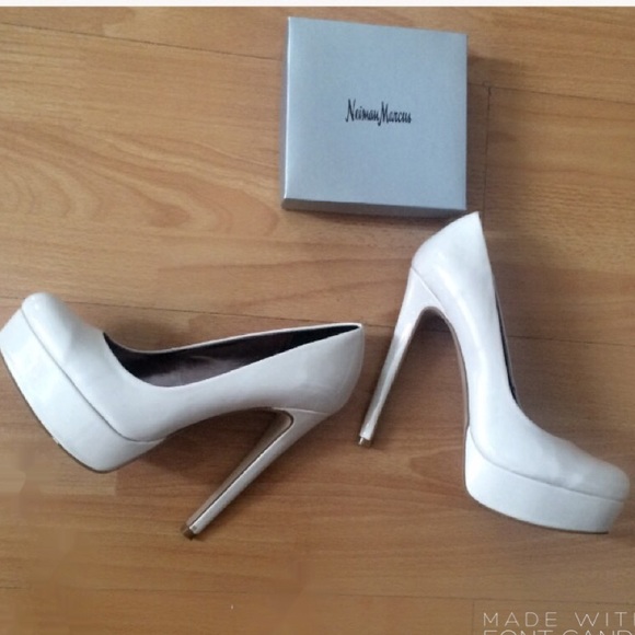 Cathy Jean Shoes - ✨SALE✨Ivory Pumps